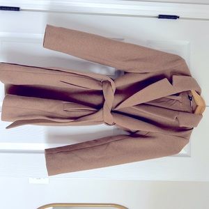 H&M Tie Belt Coat! Color: beige/camel